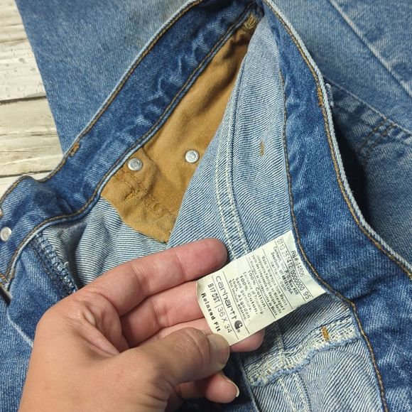 Carhartt relaxed fit dark wash thrashed jeans - Picture 5 of 6